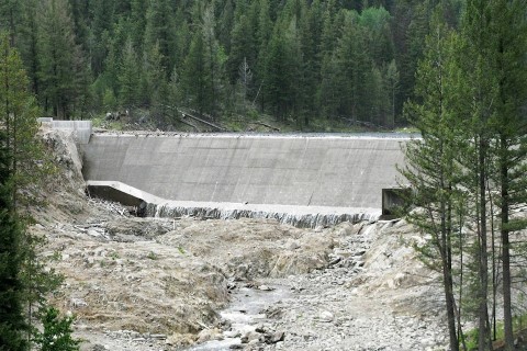 Canada Thirsk Dam