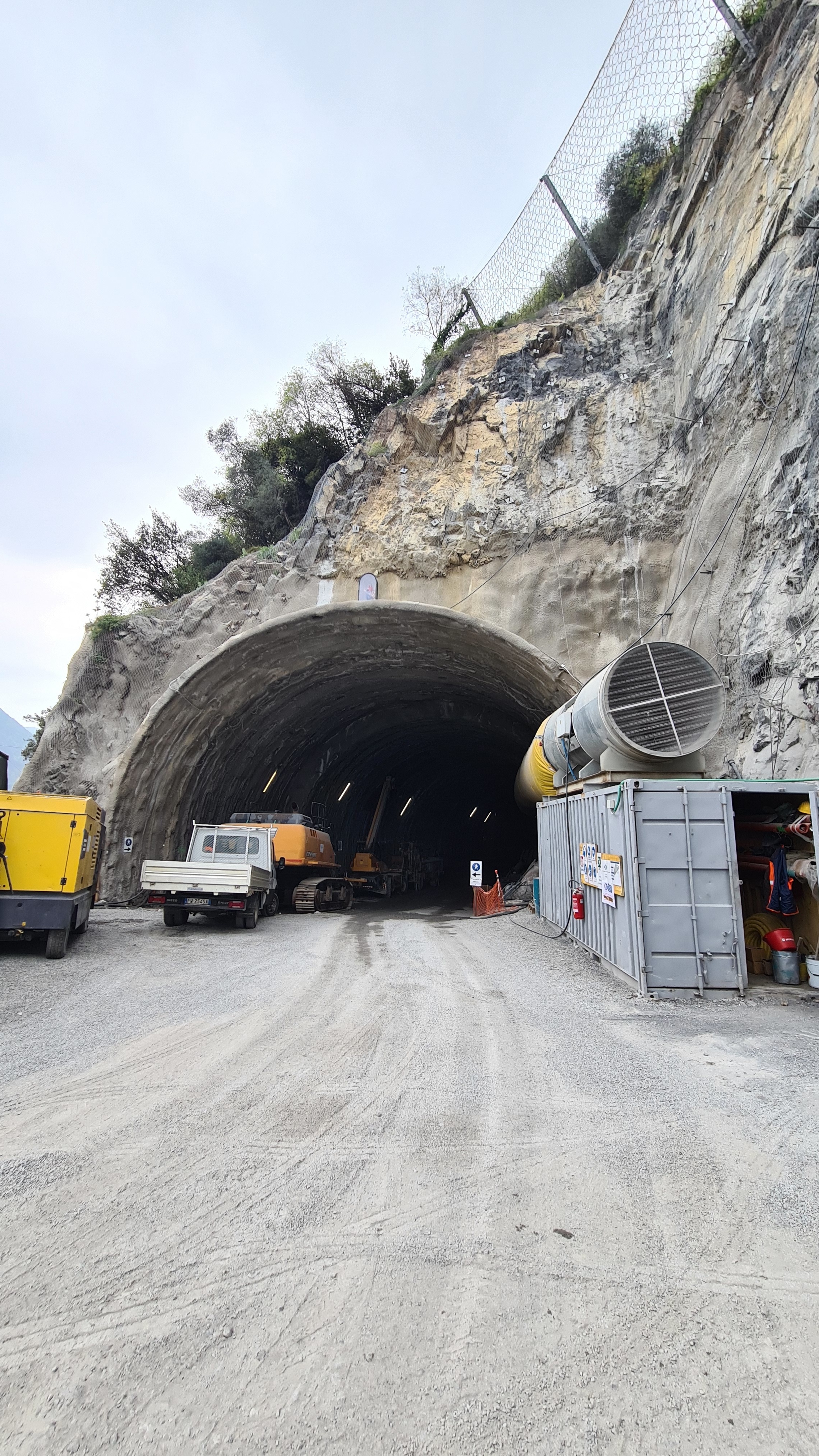 20230412 Tremezzina Auxiliary Tunnel Entrance IT