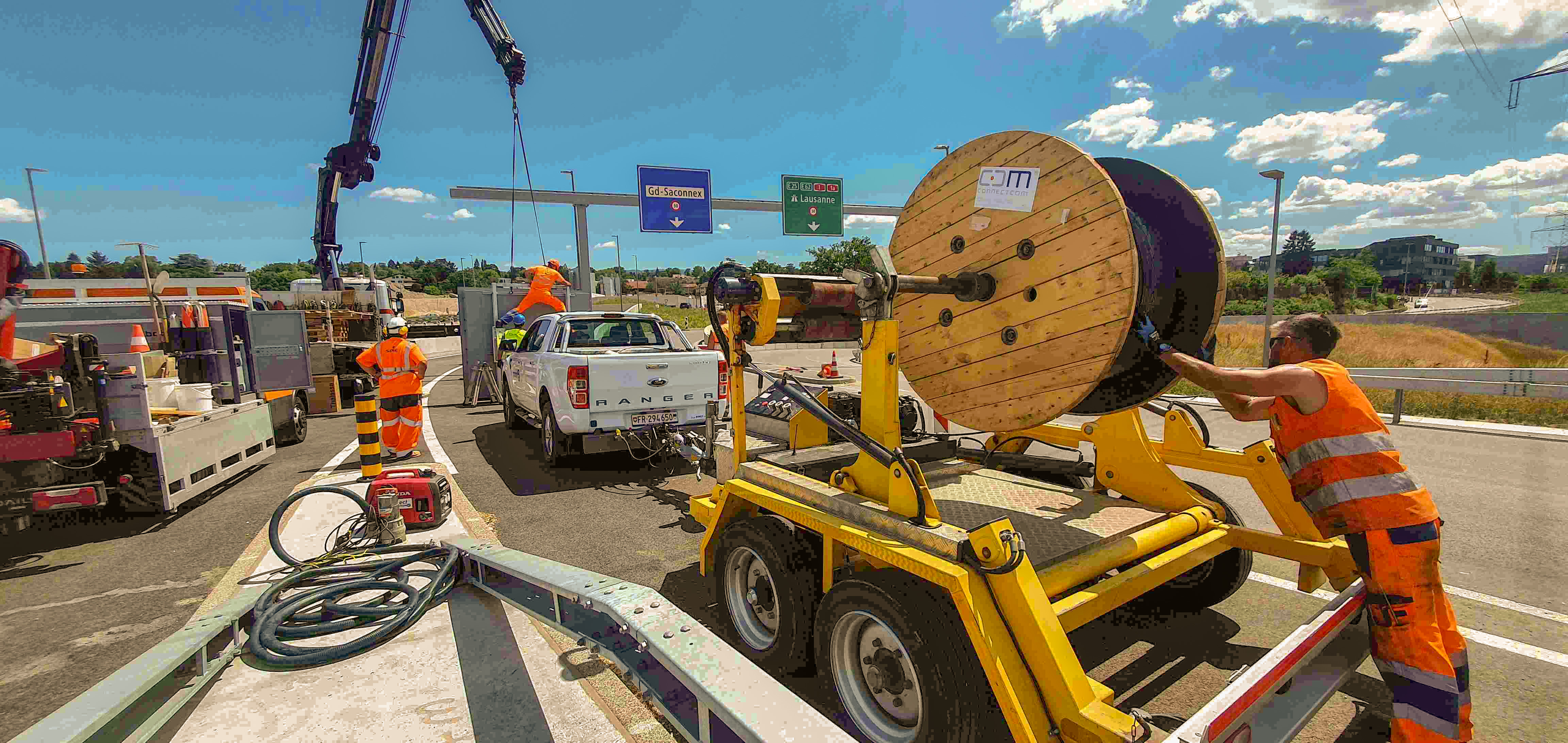 Open-trench cables and tubes: Pulling optical fiber cables into underground pipes